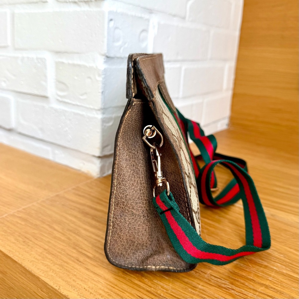 Gucci Authentic Monogram Sherry Line Clutch / Crossbody Bag - Picture 4 of 13